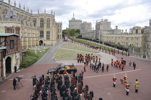 Queen Elizabeth II’s coffin procession – in pictures